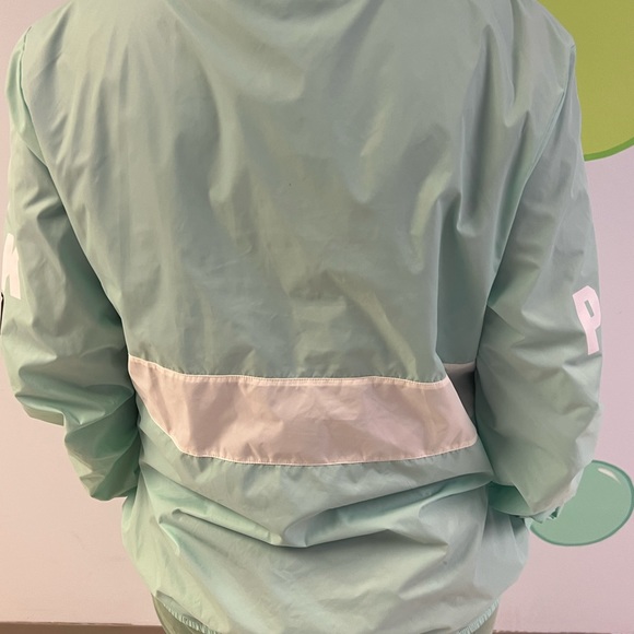 Xs Victoria secret Pink pull over windbreaker - Picture 7 of 14